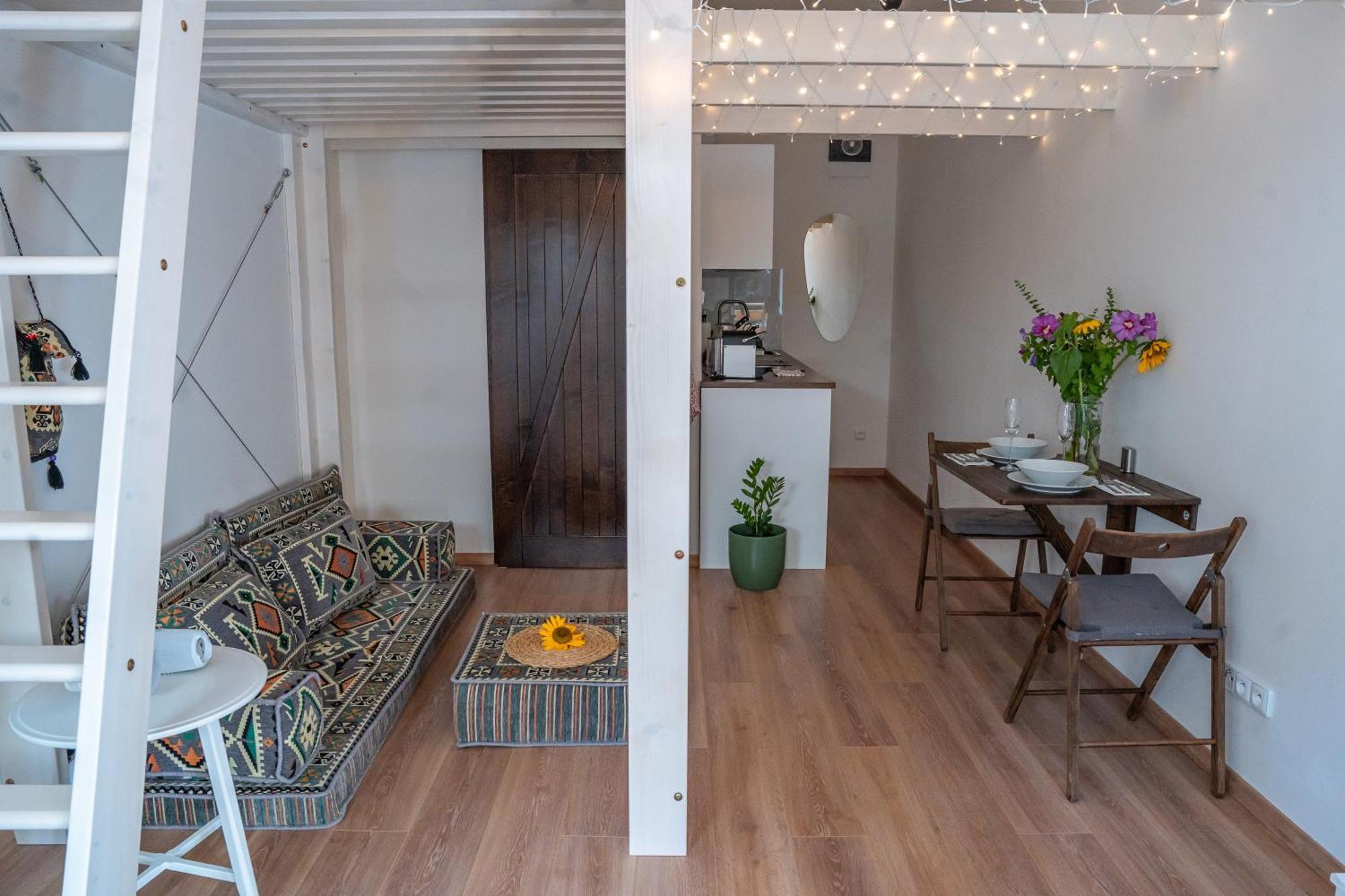 Apartman Spaleny Mlyn Lisnice Екстериор снимка