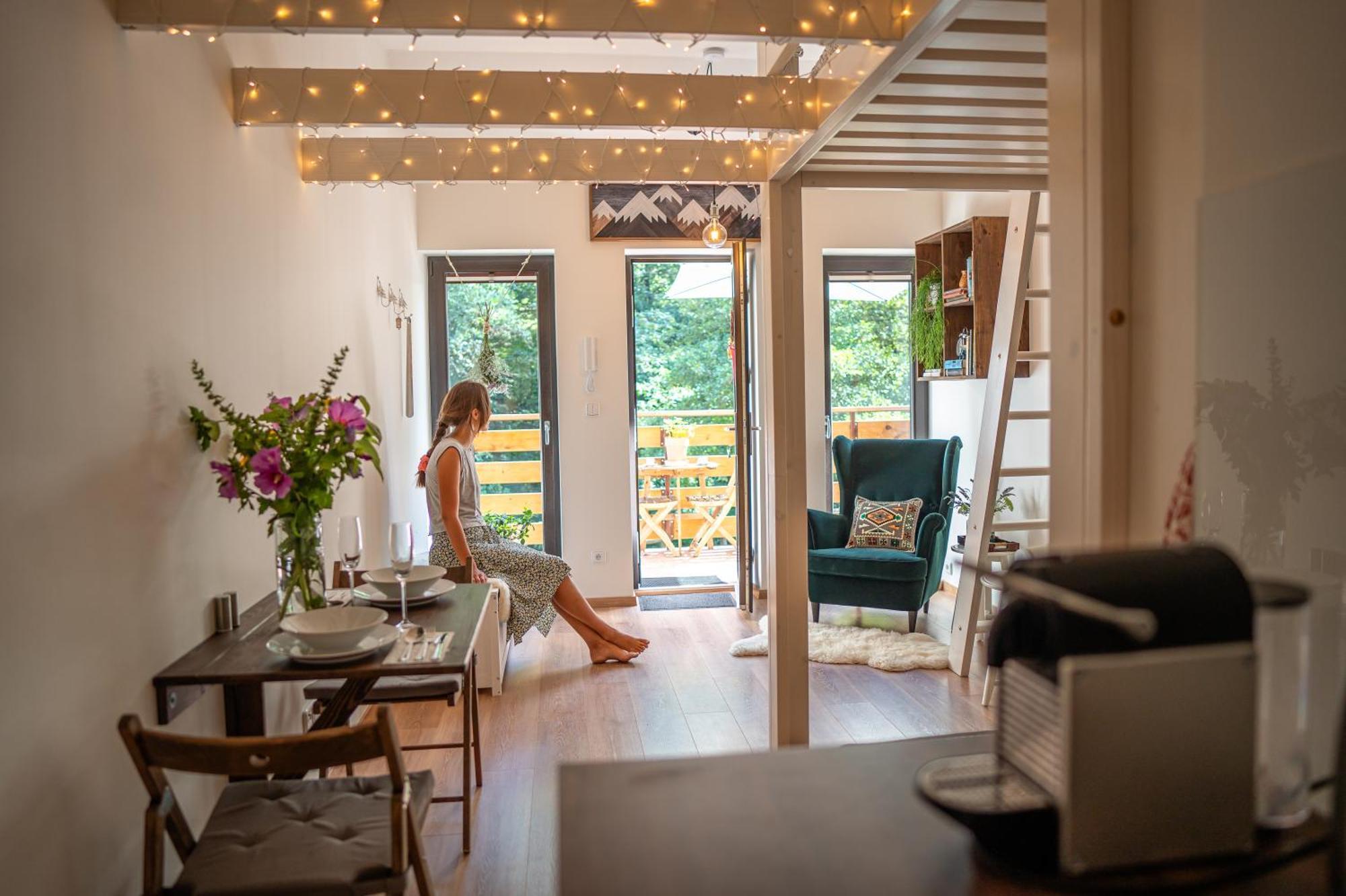 Apartman Spaleny Mlyn Lisnice Екстериор снимка